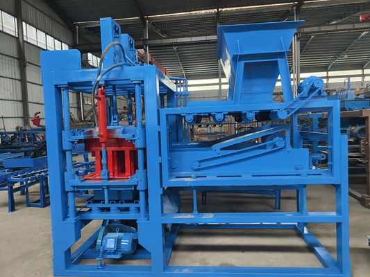 Автоматическая машина для изготовления кирпичей с гидравлическим давлением