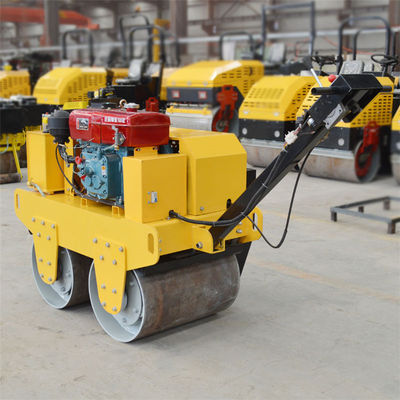 3 тонны вибрирующий дорожный ролик для уплотнения 60L емкость водяного бака 0-4 км/ч скорость движения